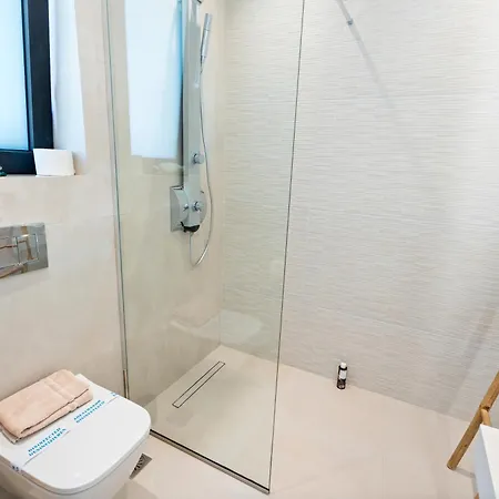 Isle Of Olive Katávolos